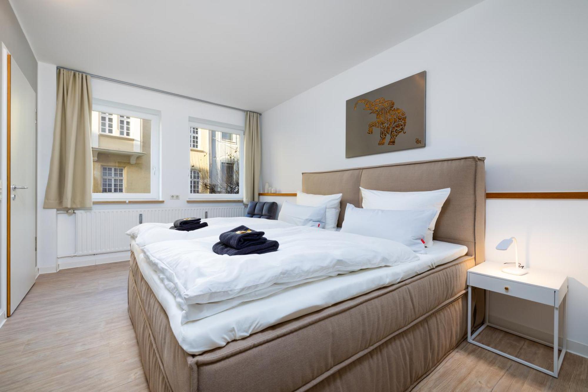 Primero City-Loftdomizil Innenstadt 84Qm Mit Grosser Gemeinschaftsterrasse Augsburg Exteriör bild