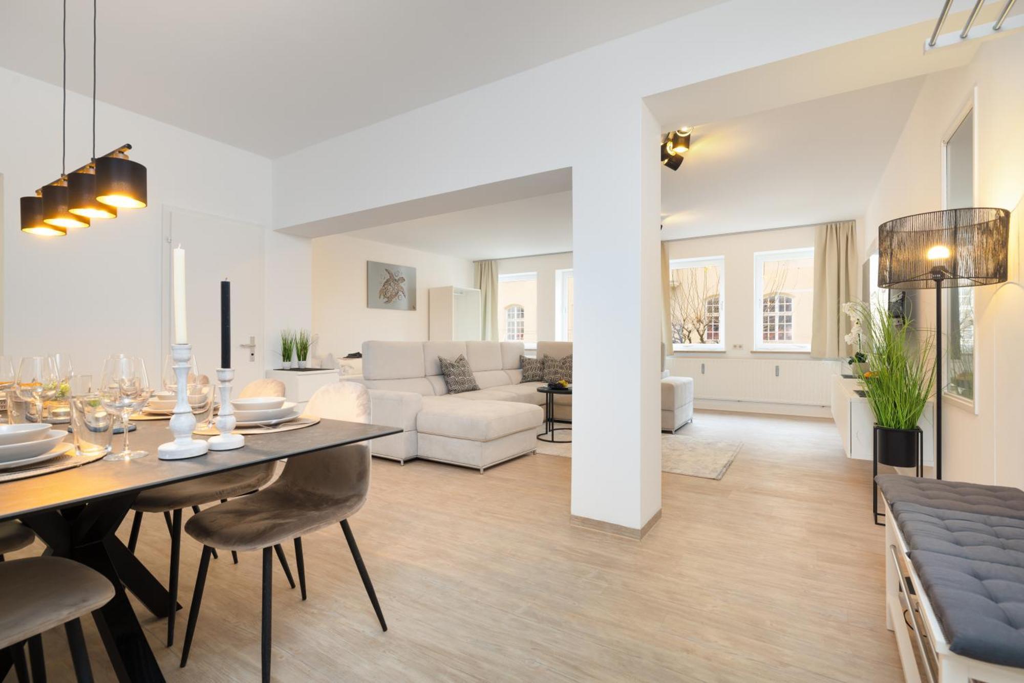 Primero City-Loftdomizil Innenstadt 84Qm Mit Grosser Gemeinschaftsterrasse Augsburg Exteriör bild